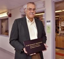 Dr. Fox with the Mallory Award, 2009.